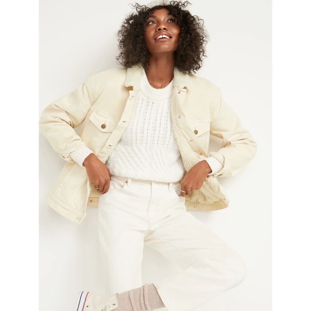 Oversized Sherpa-Lined Boyfriend Off-White Jean Jacket